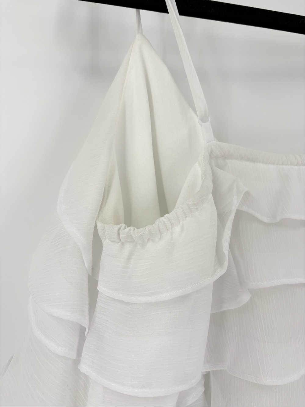 Candies Y2K White Tiered Ruffle Cami Tank NWOT Party Date Coquette Top Large - Picture 11 of 13